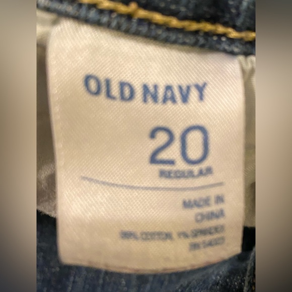 Old Navy sweetheart jeans. Size 20. - Picture 4 of 4